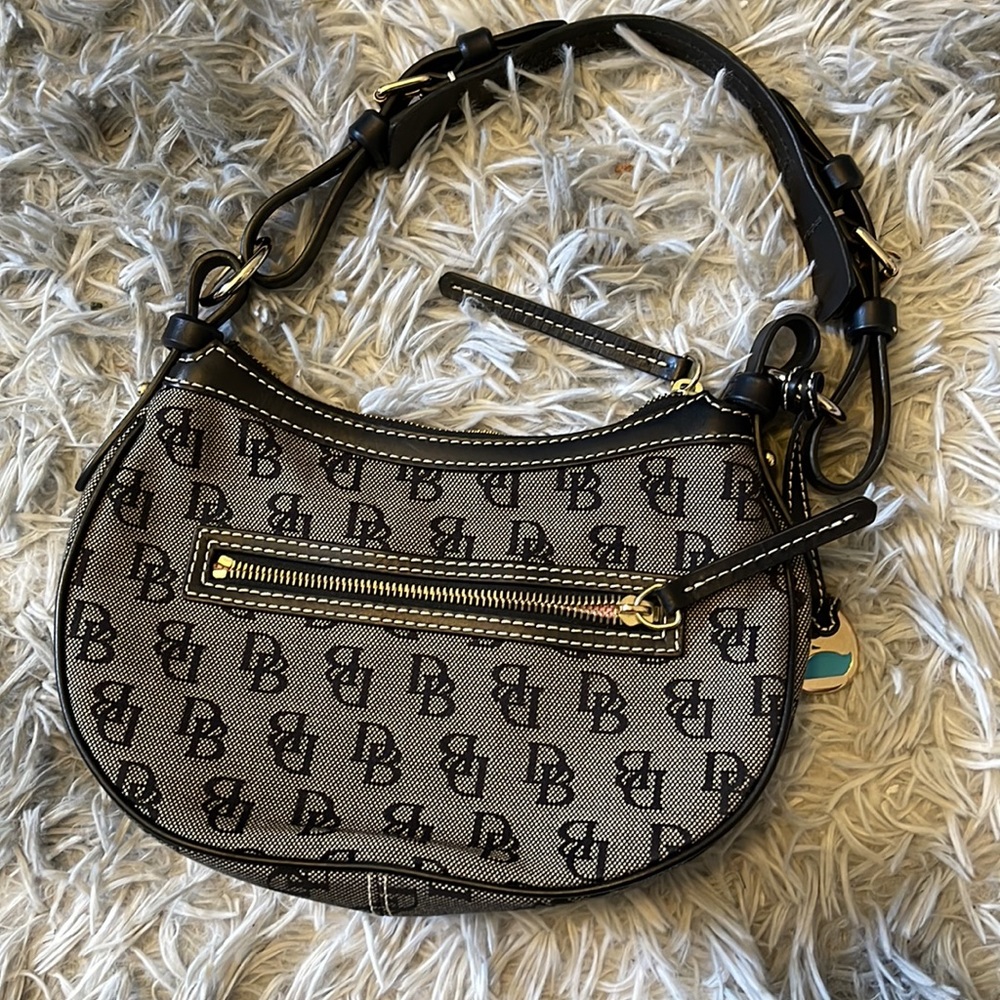 DooNEY & bourke - Picture 2 of 7